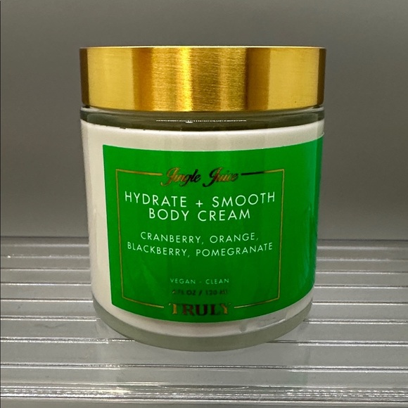 TRULY Holiday Cocktail Body Cream Trio - Picture 4 of 5